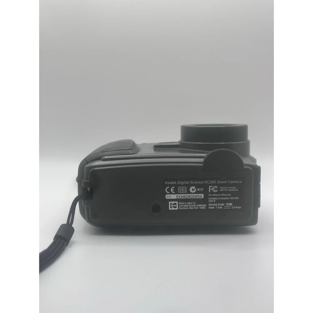 Kodak Digital Science DC260 Zoom Camera Vintage  Untested For Parts/ Repair